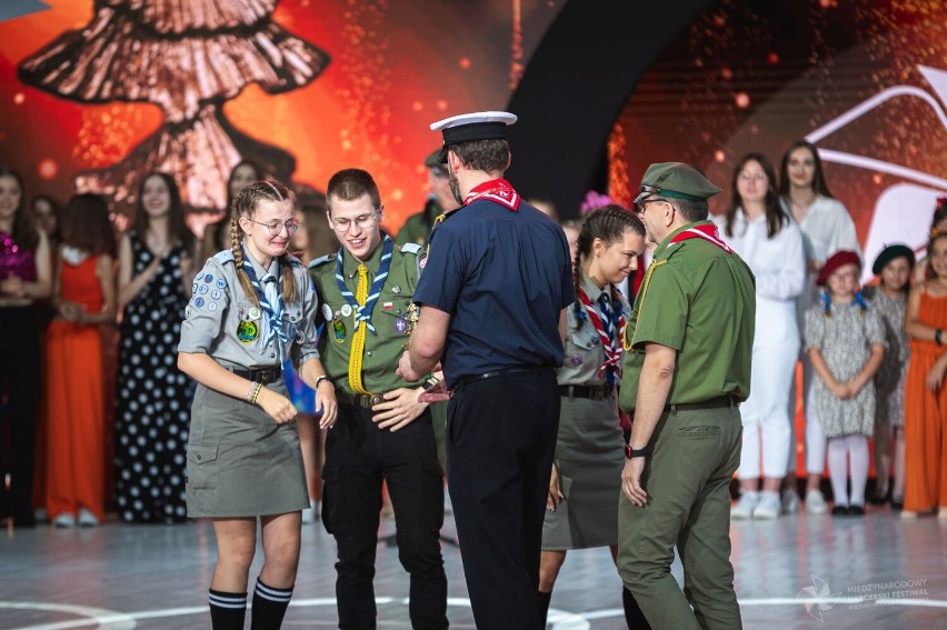 Nagrodzeni na 50. festiwalu harcerskim w Kielcach. Zobacz zdjęcia z wręczenia Jodeł