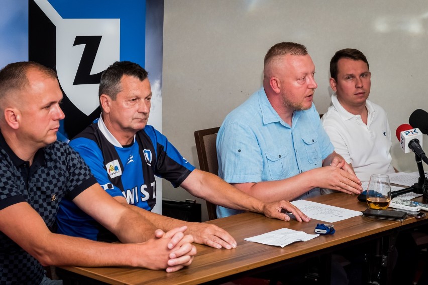 Członkowie zarządu SP Zawisza (od lewej: Marek Gaczkowski,...