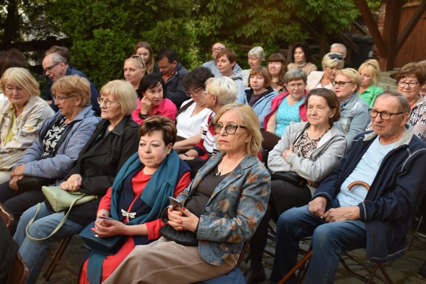 Noc Muzeów 2023 w Pleszewie. Śpiewająca Noc Muzeum w...