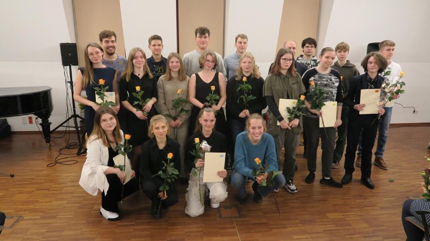 Barbara Dymalska i Justyna Dopierała znalazły się w gronie laureatek konkursu Młodzieżowa Nagroda Artystyczna – Erkner 2022