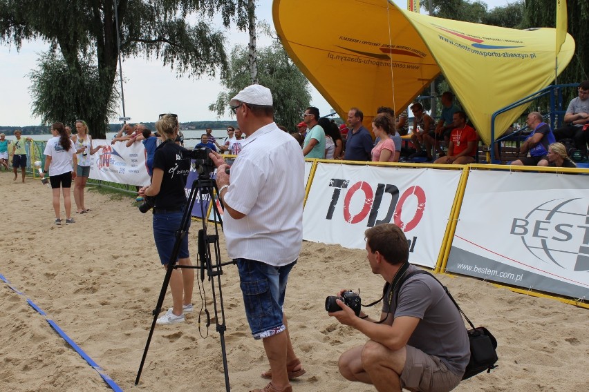 VI Święto Jeziora w Zbąszyniu - Turniej siatkówki plażowej "Rutnicki Cup"