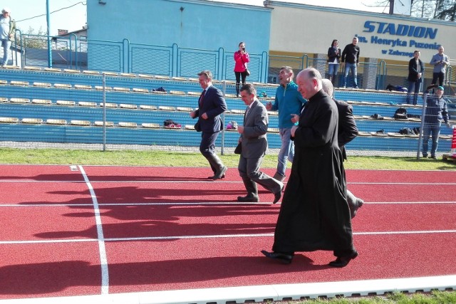 Otwarcie stadionu lekkoatletycznego im. Henryka Puzonia w Zabrzegu