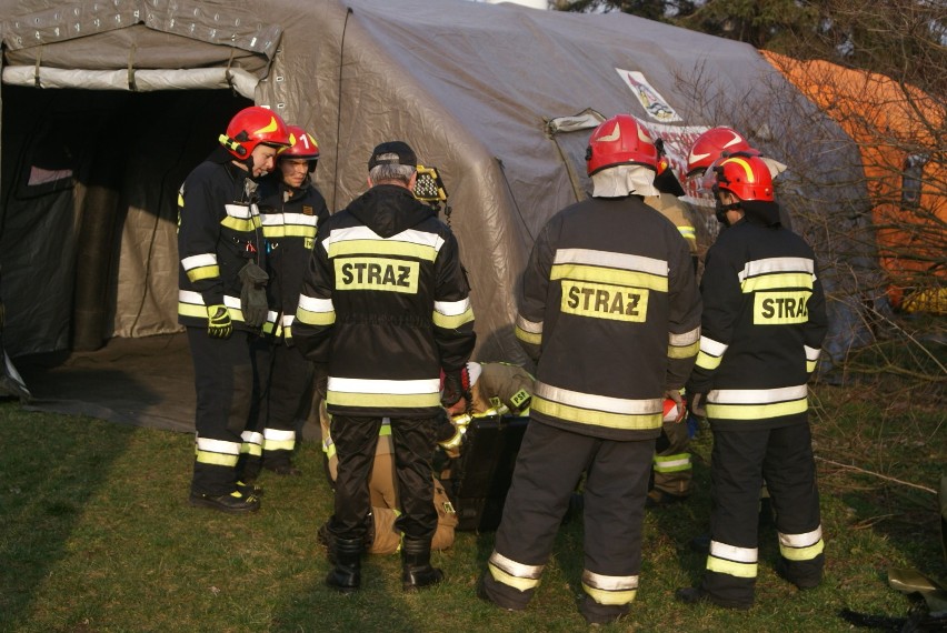 Szpital w Kaliszu wspólnie ze strażakami ćwiczy na wypadek...