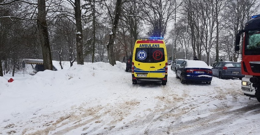 Śmiertelne potrącenie przez pociąg w Damnicy. Ruch pociągów...