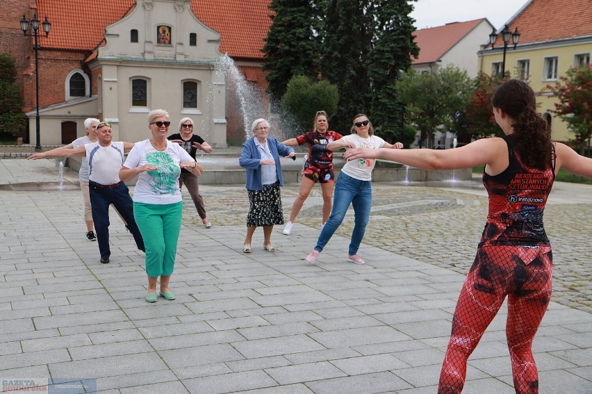 Cotygodniowe zajęcia ruchowe pod hasłem "W zdrowym ciele...