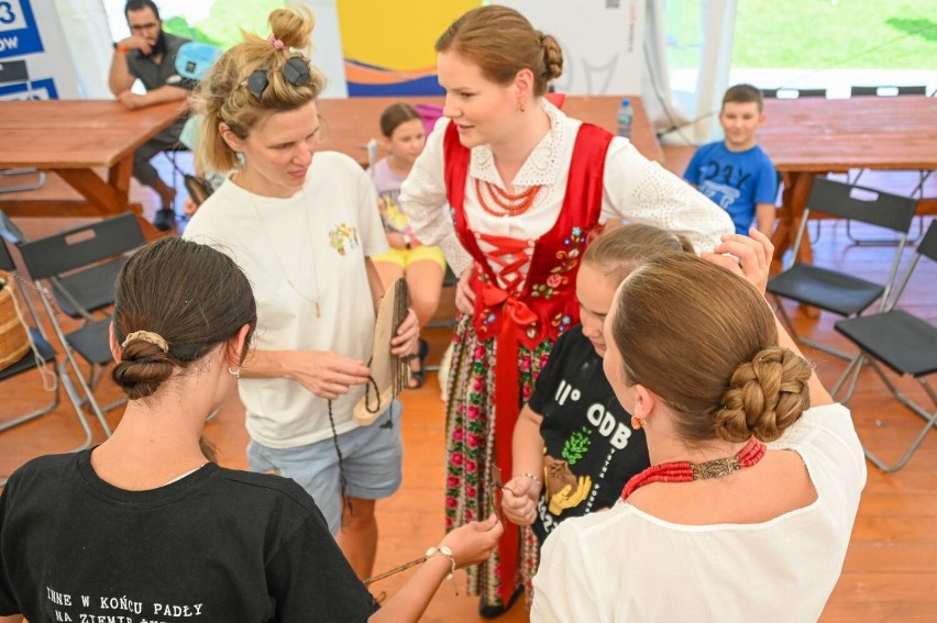 54. Międzynarodowy Festiwal Folkloru Ziem Górskich w...