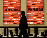 Jak kupować na wyprzedażach? Pięć podstawowych zasad udanych zakupów - porady stylistki