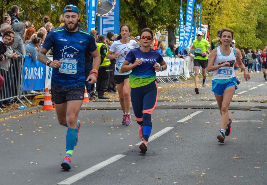 VIII Szamotuły Samsung Półmaraton. Zawodnicy na mecie! [ZDJĘCIA CZ. III]