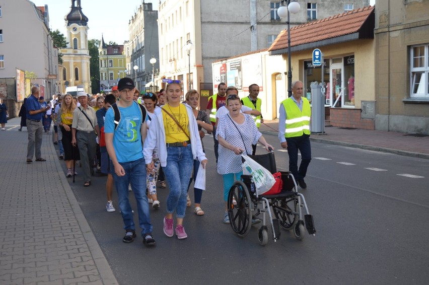 Piesza pielgrzymka osób niepełnosprawnych do Lutogniewa 2019 [ZDJĘCIA]