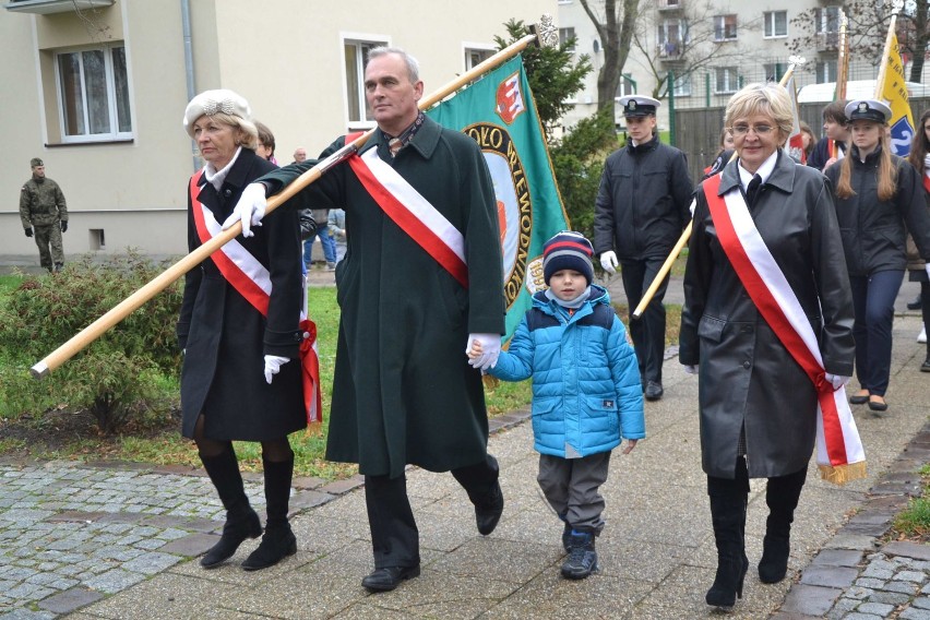 Święto Niepodległości 2015 w Malborku [ZDJĘCIA, cz. 2]. Uroczystość na Skwerze Żołnierzy Wyklętych