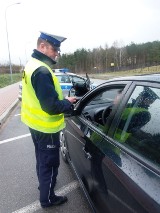 Wielkanoc na drogach. Policjanci wylegitymowali 196 kierowców 