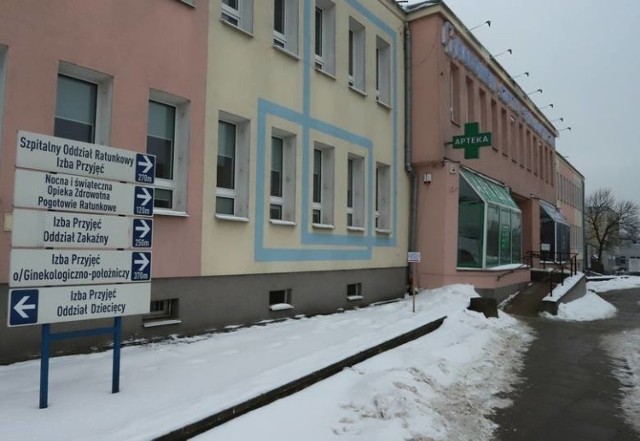 Od kilku dni w Radomskim Szpitalu Specjalistycznym brakuje miejsc dla osób zakażonych koronawirusem.