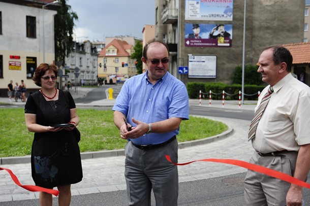 Oleśnica: Rondo otwarte już oficjalnie