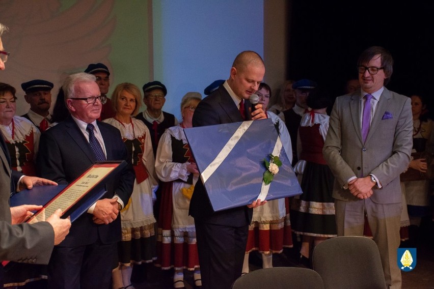 Gala Kociewska w Pelplinie. Podczas święta regionu podpisano umowę z gminą Skarszewy [ZDJĘCIA]