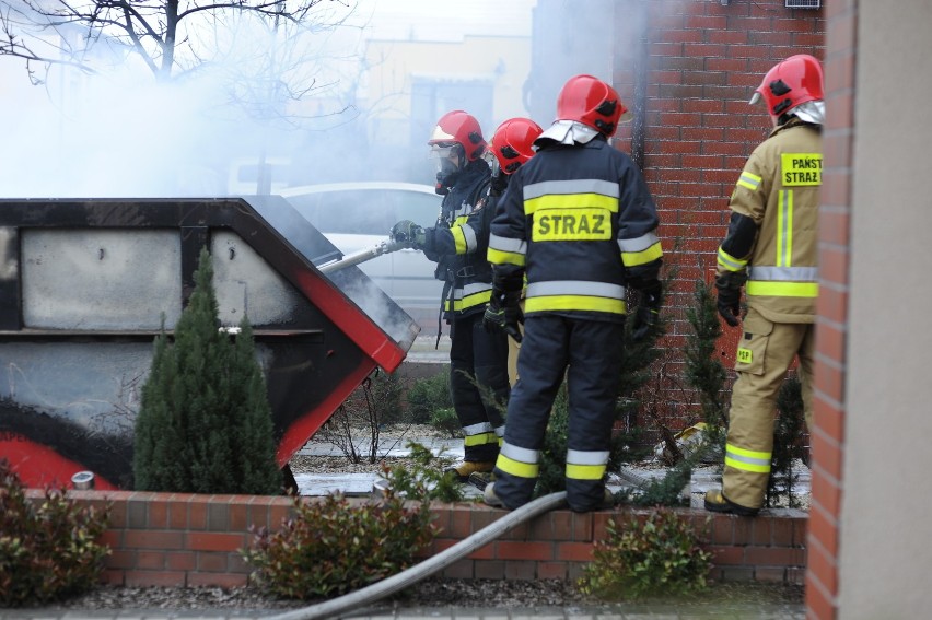 Pożar na ulicy Miłosza w Lesznie