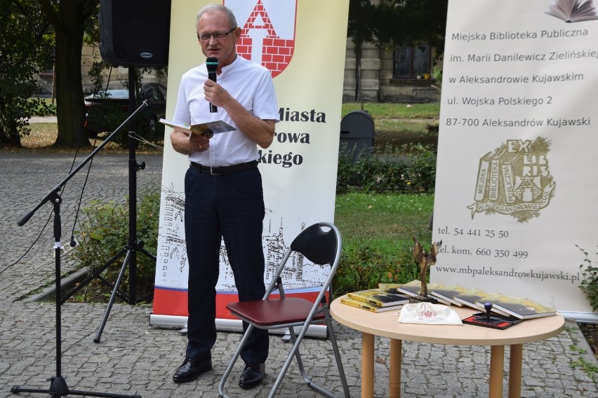 Narodowe czytanie Przedwiośnia w Aleksandrowie Kujawskim [zdjęcia]