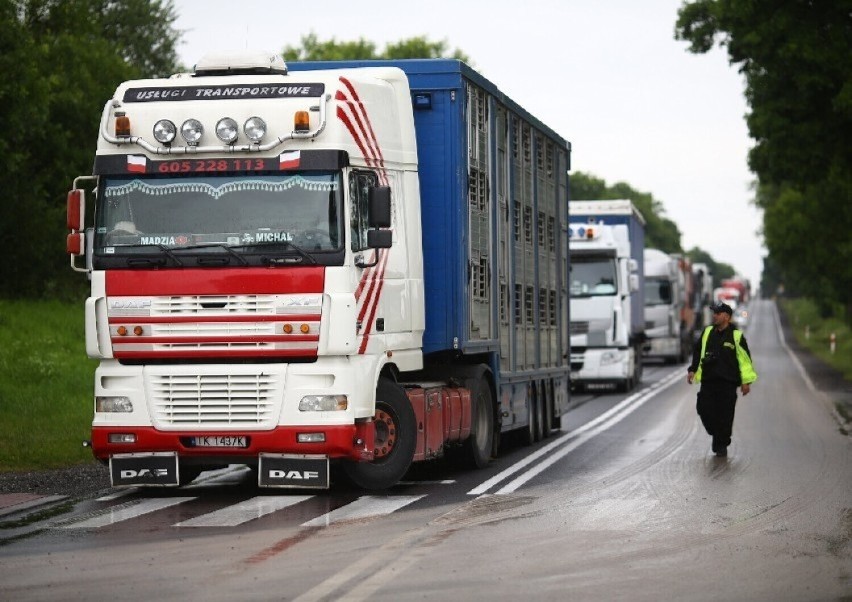 Kolejne remonty na DK12 Piotrków - Sulejów od wtorku do czwartku, 7-9 marca 2023