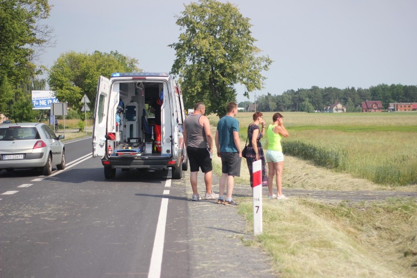 Lądowanie helikoptera ratowniczego w Lutogniewie