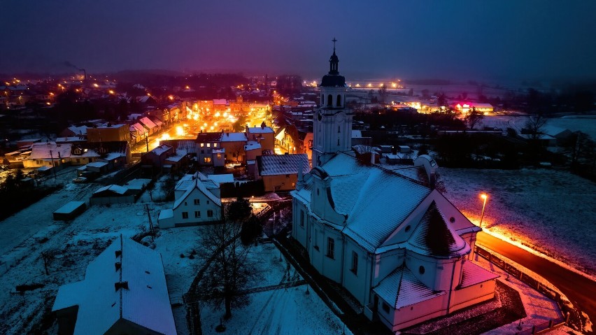 Panorama Ryczywołu z lotu ptaka w obiektywie Adriana Krupczyńskiego [ZDJĘCIA]