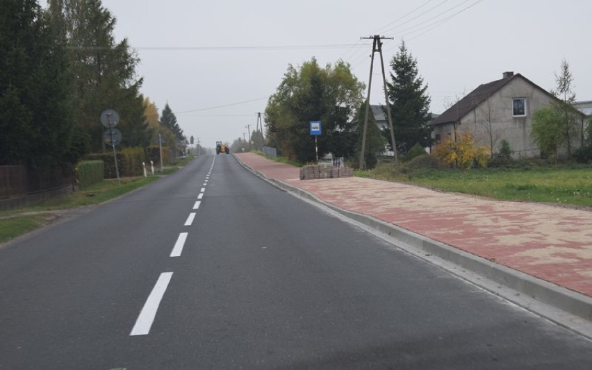 Budowa ścieżki rowerowej Wojsławice - Tymienice. Są utrudnienia [zdjęcia]