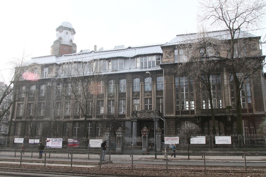 Dawny budynek Wydziału Filologicznego UŁ kupiony przez Sąd Apelacyjny w Łodzi