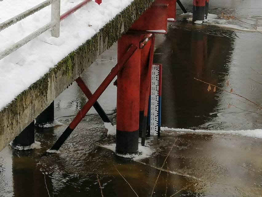 Poziom rzek pod kontrolą straży i centrum zarządzania kryzysowego