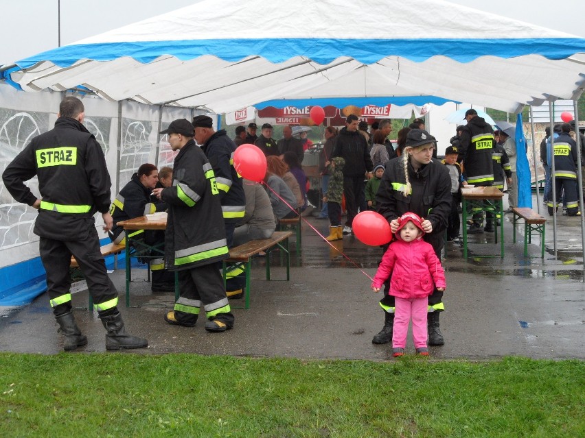 Święto Ogniowe Żory: Strażacy na festynie w ramach Św. Ogniowego w Parku Cegielnia FOTO