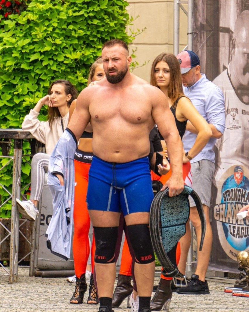 Szczepan Krzesiński uzyskał tytuł Mistrza Świata Strongmanów...