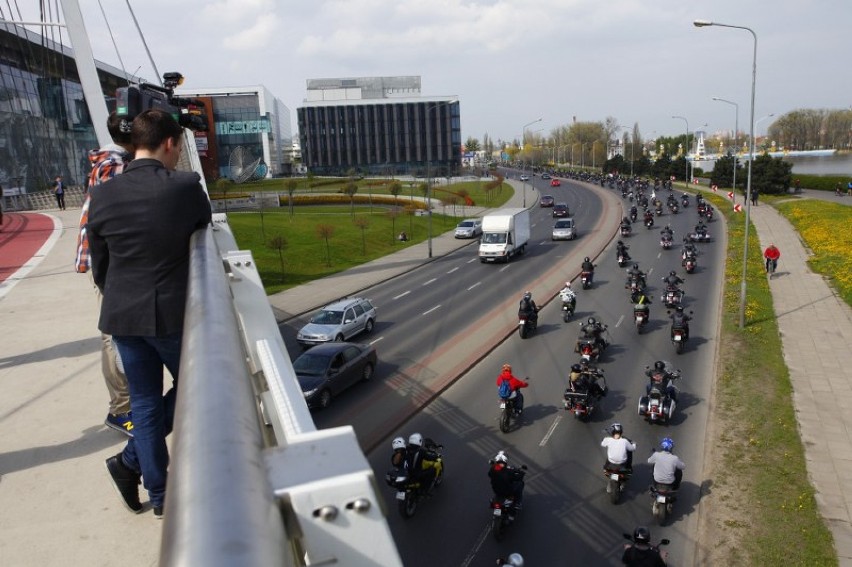 Parada motocyklistów w Poznaniu