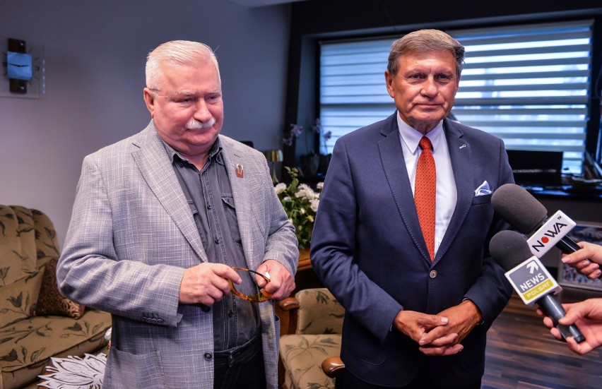 Konferencja Wałęsy i Balcerowicza. Jaki mają pomysł na poprawę Rzeczpospolitej? [WIDEO,ZDJĘCIA]