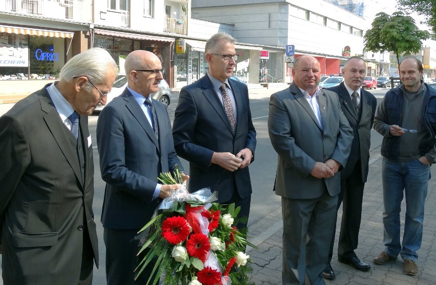 ZOBACZ TAKŻE:
3 maja w obiektywie Stachowa: Msza za Ojczyznę...