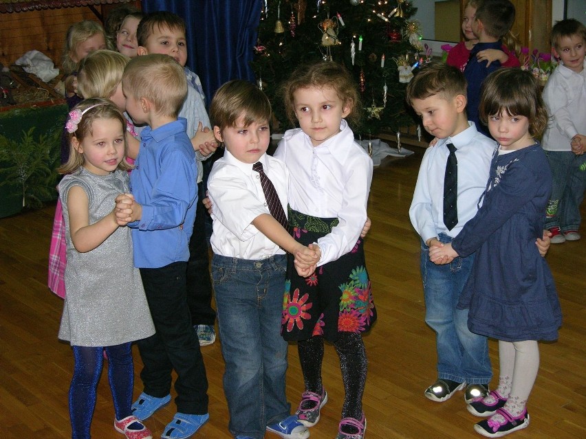 Przedszkole nr 1 w Skierniewicach zorganizowało Dzień Babci...