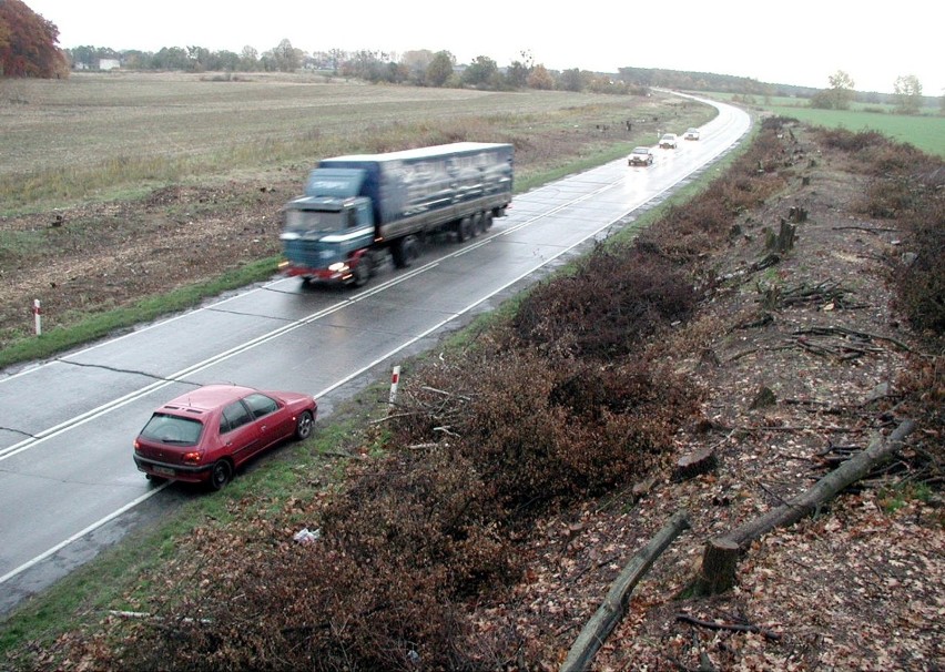 Autostrada A4 do Wrocławia 18 lat temu. Tak wyglądała trasa. Budowa autostrady A4 to było drogowe wydarzenie dekady