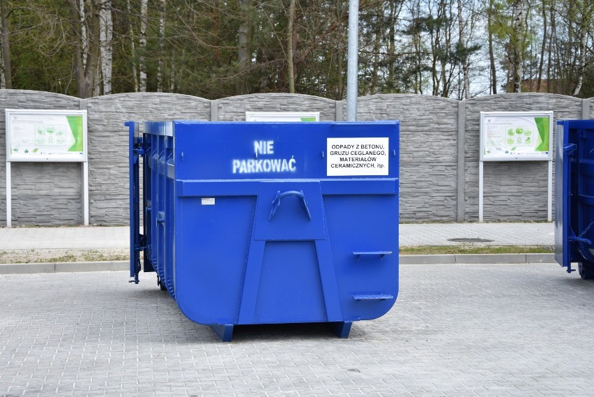 W Wierzchosławicach powstał Punkt Selektywnej Zbiórki Odpadów Komunalnych. Mieszkańcy mogą do niego oddawać posegregowane śmieci [ZDJĘCIA]