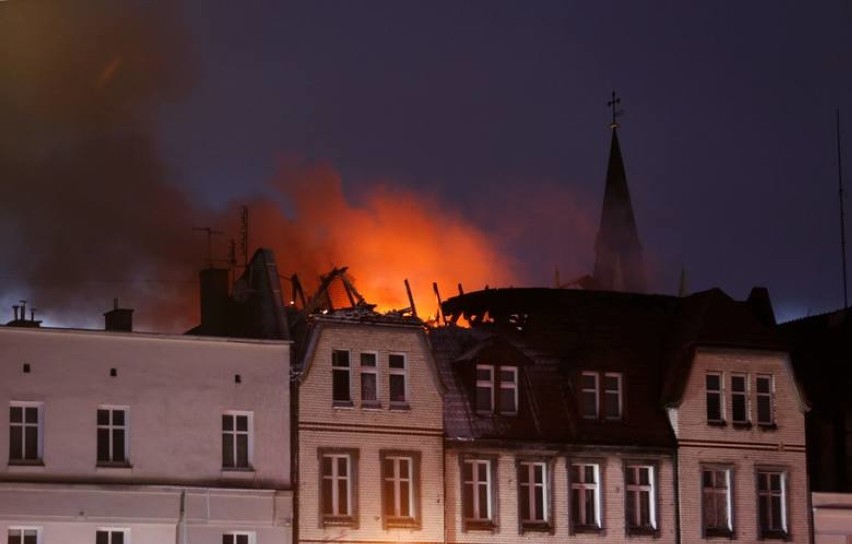 Pożar kamienicy w Bytomiu: ewakuowano 12...