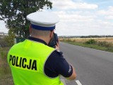 Pirat drogowy zatrzymany w Bloku Dobryszyce. W zabudowanym pędził bmw z prędkością 120 km/h