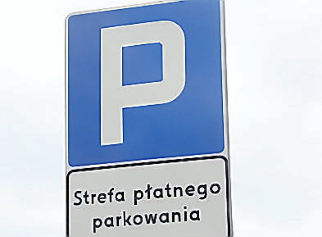 Mieszkańcy i pracownicy urzędu znów mogą za darmo parkować na parkingu przy ul. Mendego