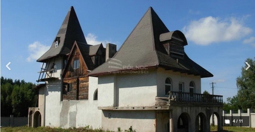 Magiczny dom w stylu gotyckim do wzięcia w Łódzkiem. Niezwykła nieruchomość leży nad zalewem Jeziorsko ZDJĘCIA