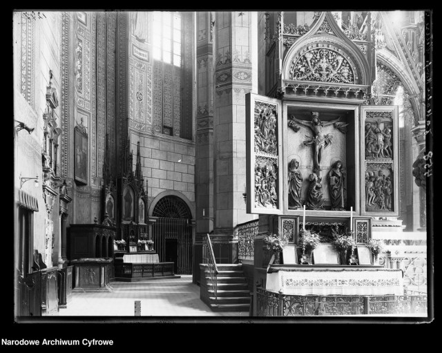 Kościoły w Nysie sto lat temu. Na zdjęciu: bazylika św. Jakuba Apostoła i św. Agnieszki, tryptyk (1915-1925)