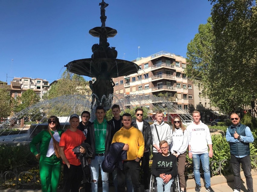 Uczniowie Zespołu Szkół nr 2 w Koluszkach pojechali na praktyki zawodowe do Hiszpanii