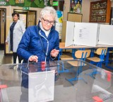 Powiat. Wybory parlamentarne 2019. Lokale wyborcze będą czynne do 21.00 [ZDJĘCIA]