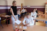 Egzamin ósmoklasisty w Toruniu. Co czeka uczniów we wtorek, środę i czwartek?