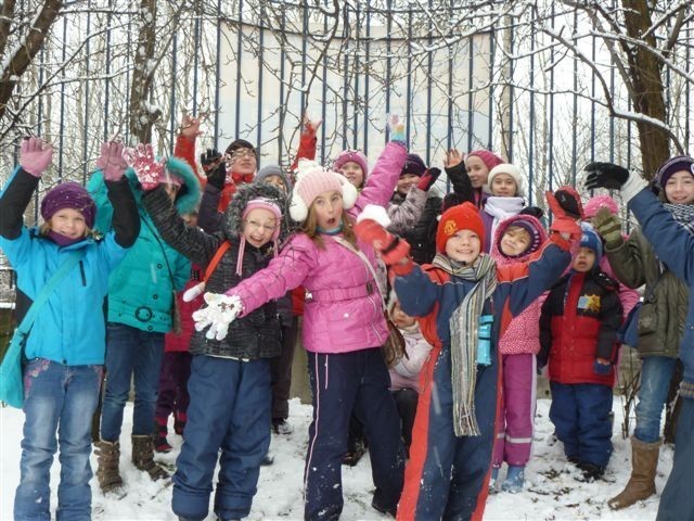 Świętochłowice: Kulig na &quot;Skałce&quot; i bitwa na śnieżki w ramach ferii w mieście 2013