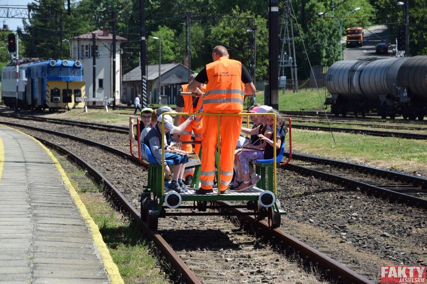 Jasło: Dzień Dziecka na PKP, czyli przyjemne z pożytecznym