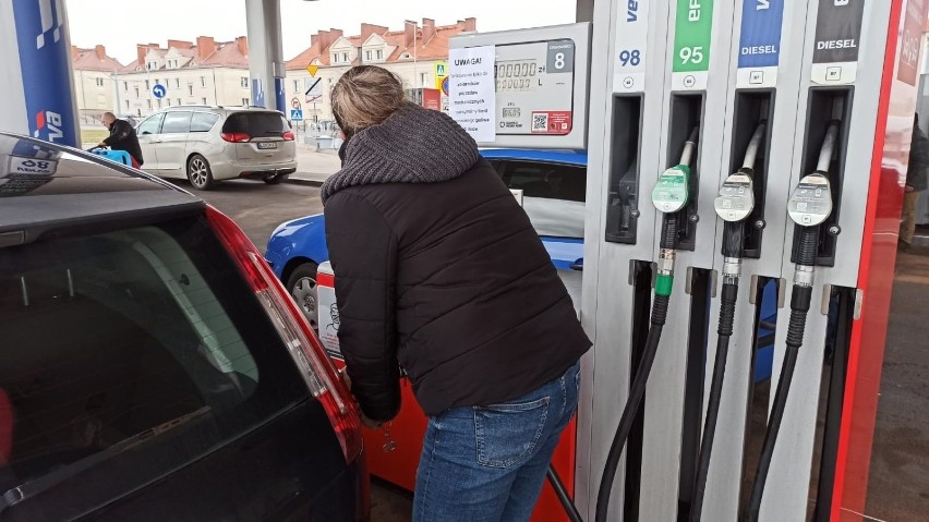 Ceny paliw na wybranych stacjach w Grudziądzu 2 marca 2022...