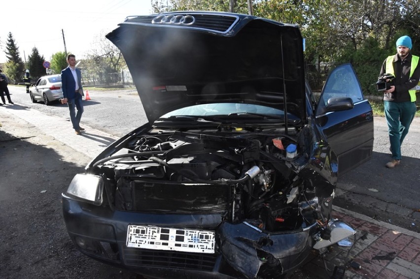 Wypadek w Krotoszycach, ranna kobieta.