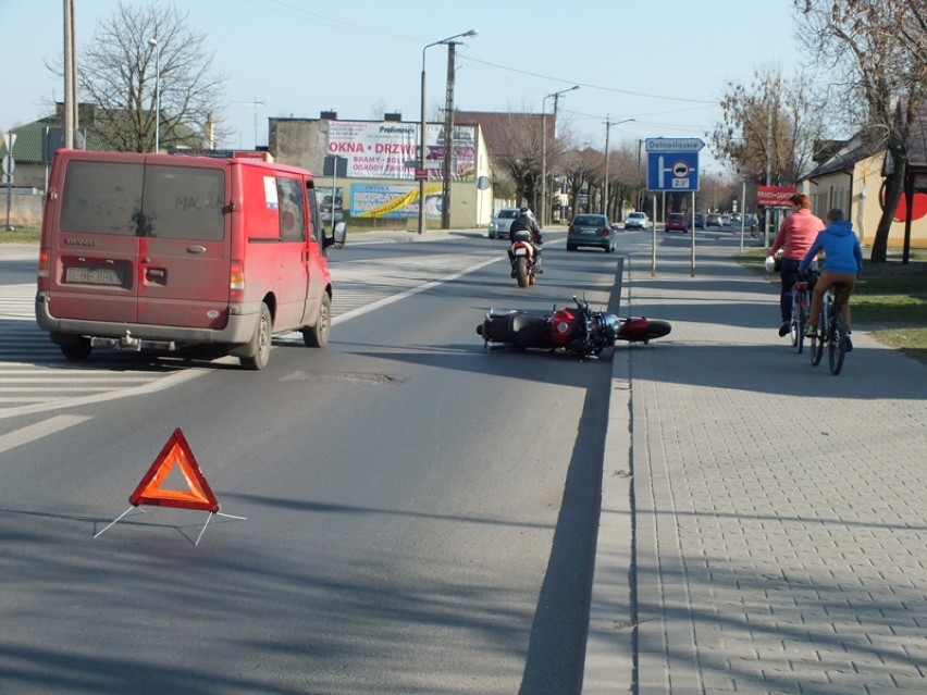 Wypadek na rondzie w Bełchatowie