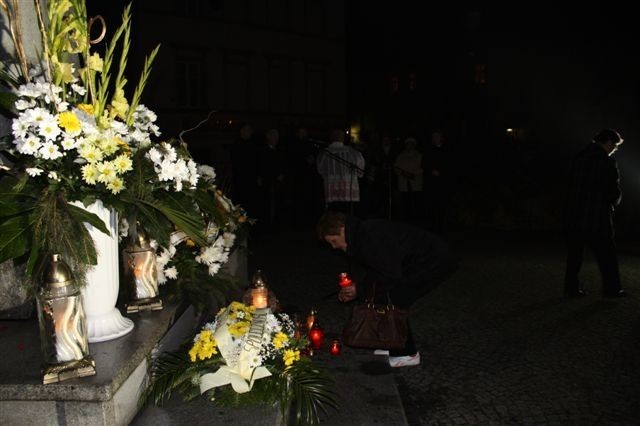 Świebodzice pamiętały o papieżu (FOTO)