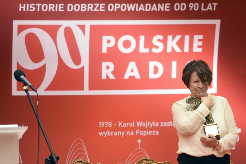 Była gwiazdą w PRL-u. O romansie Elżbiety Kępińskiej ze znanym politykiem mówili wszyscy. Dziś ma 85 lat i nadal jest w świetnej formie!