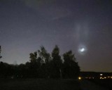 Wyjątkowe widoki na nocnym niebie pod Krakowem. Chcieli oglądać zorzę polarną trafili na fascynujące satelity i testy żagla słonecznego